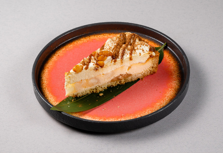 Торт яблоко и карамель